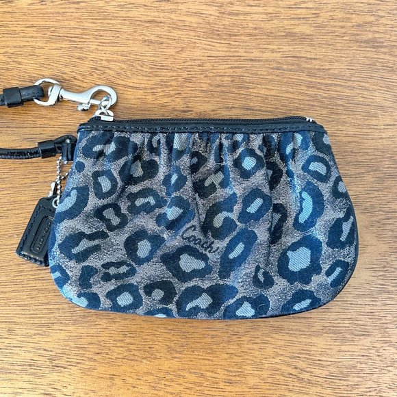 Coach Wristlet Pouch Black Patent Gray Silver Ocelot Leopard Animal Print - Picture 2 of 6